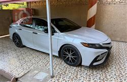 تۆیۆتا کامری